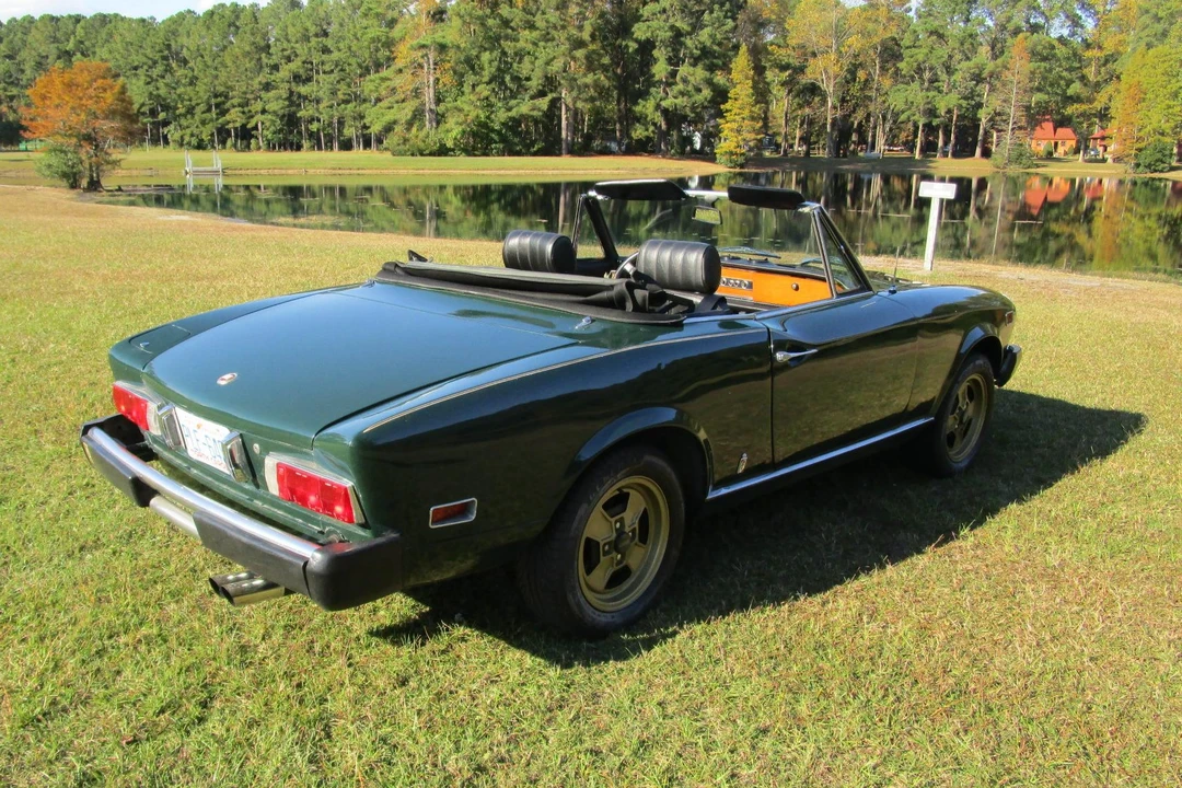 1975 Fiat 124 Sport Spider - Image 11 of 31