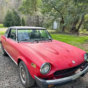 1975 Fiat 124 Spider Classica