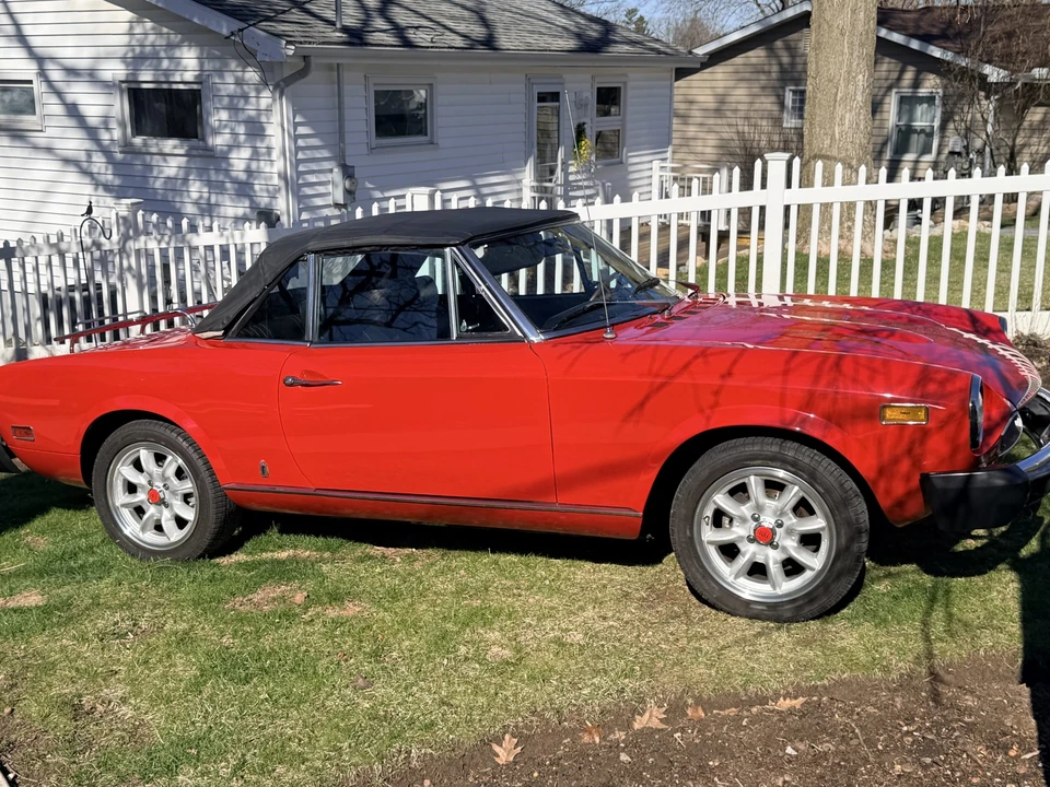 1975 Fiat 124 Sport Spider - Image 6 of 31