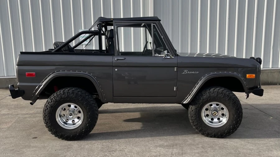 1975 Ford Bronco 1st Gen - Image 2 of 23