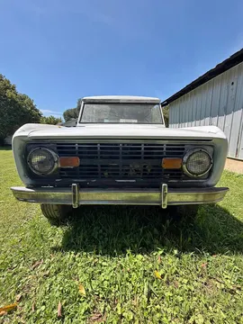 1975 Ford Bronco Sport Utility 2D