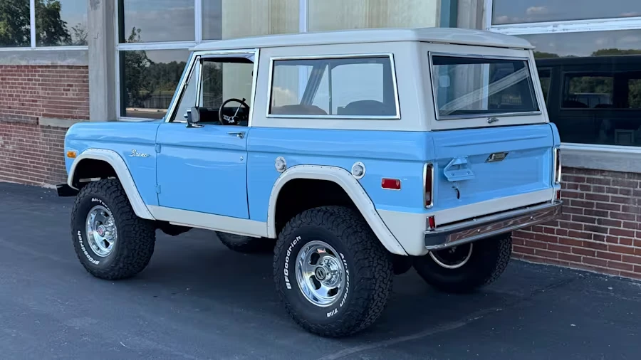 1975 Ford Bronco 1st Gen - Image 2 of 11