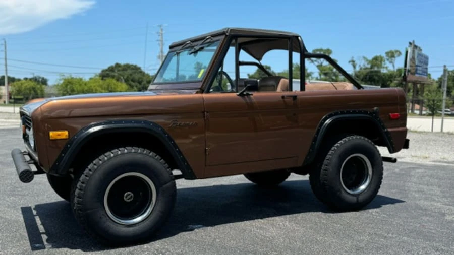 1975 Ford Bronco 1st Gen - Image 2 of 9