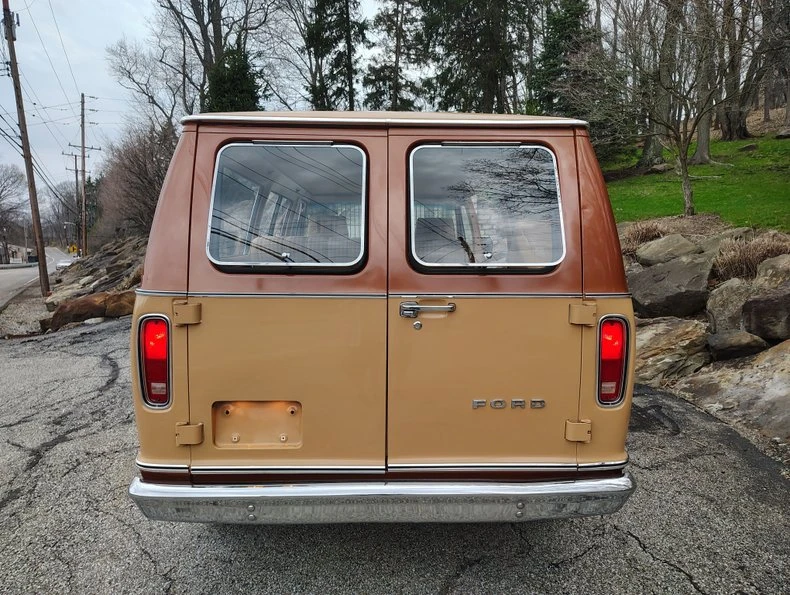 1975 Ford Econoline Van - Image 7 of 31