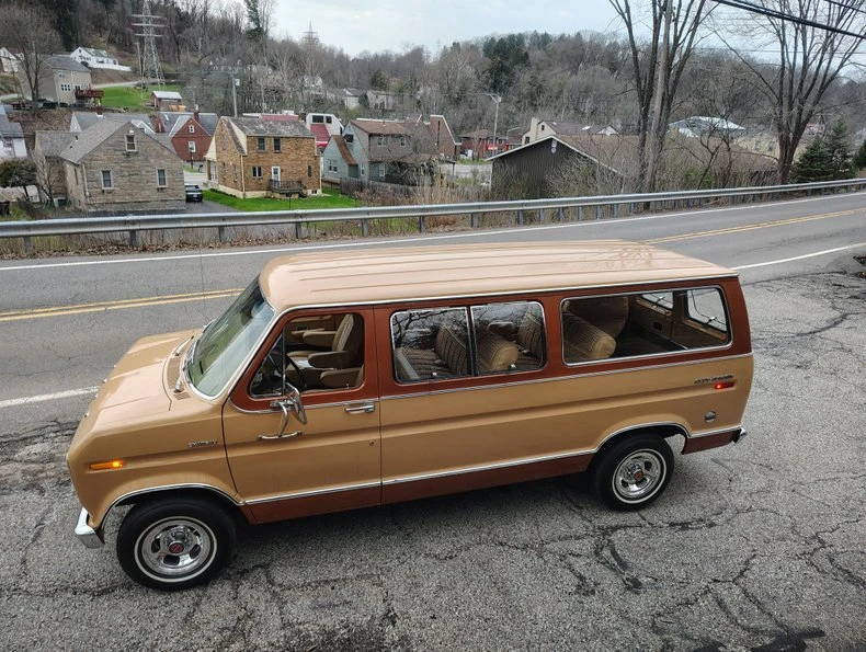 1975 Ford Econoline Van - Image 5 of 31