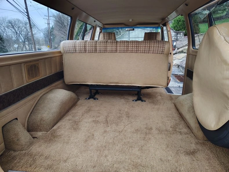 1975 Ford Econoline Van - Image 28 of 31