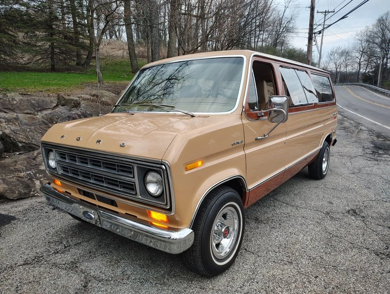 1975 Ford Econoline Van - Image 3 of 31