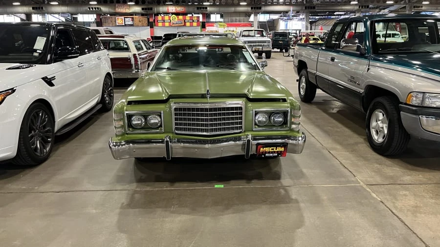 1975 Ford Country Squire - Image 3 of 8