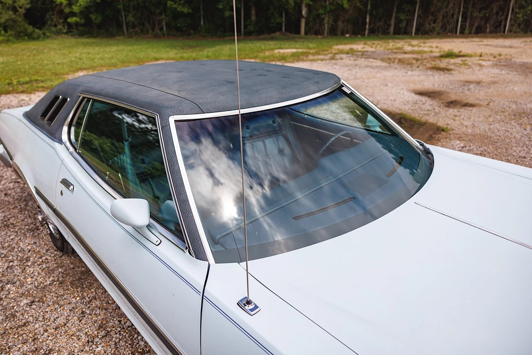 1975 Ford - Image 20 of 31