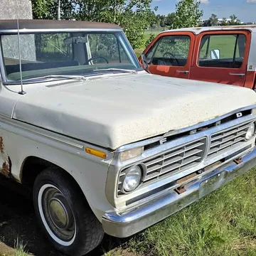 1975 Ford F-100
