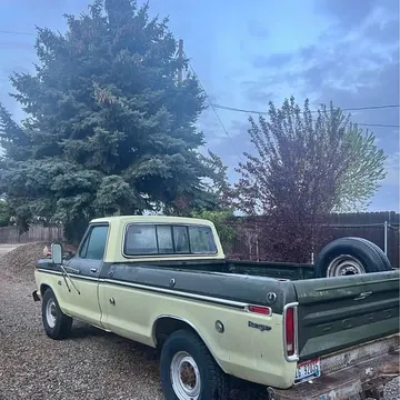 1975 Ford F-250 Long Bed