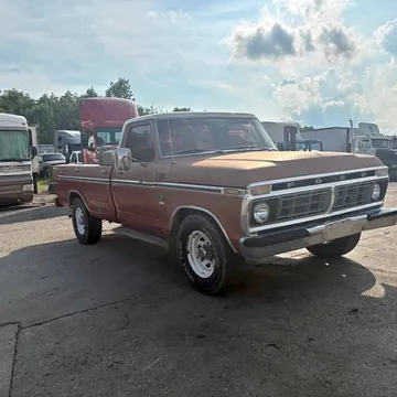 1975 Ford F-250 Long Bed