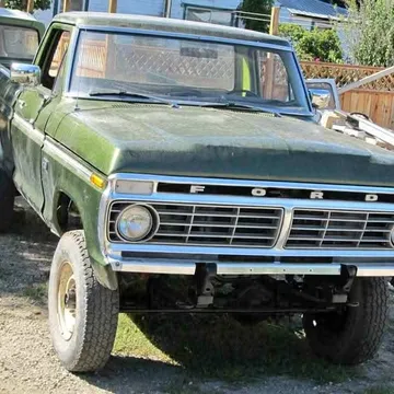 1975 Ford F-250