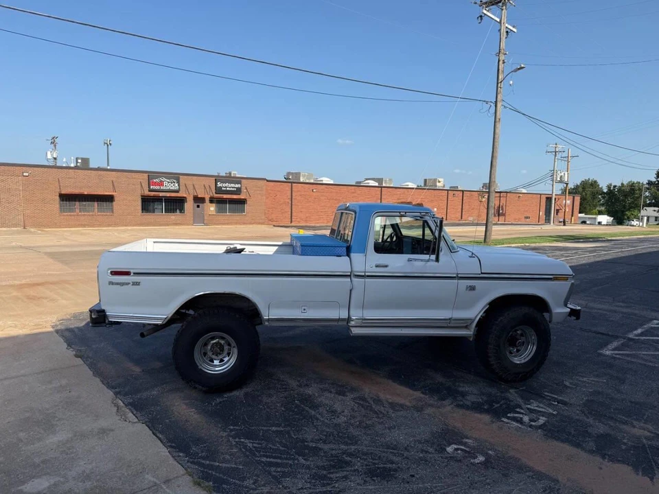 1975 Ford F-Series 6th Gen - Image 17 of 31