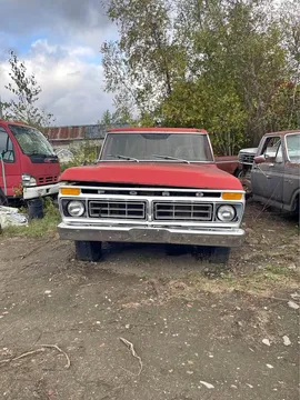1975 Ford F250 Regular Cab