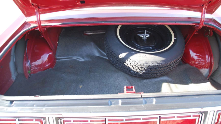 1975 Ford Torino 3rd-4th Gen - Image 9 of 12