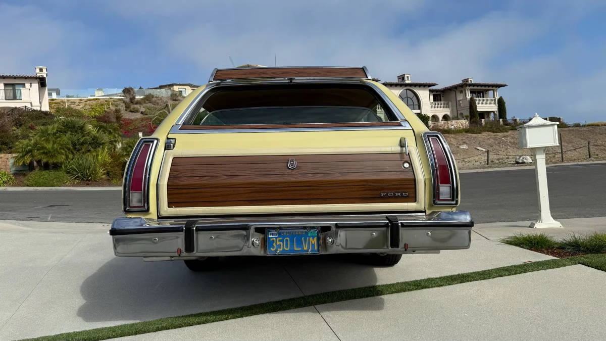 1975 Ford Country Squire - Image 5 of 24