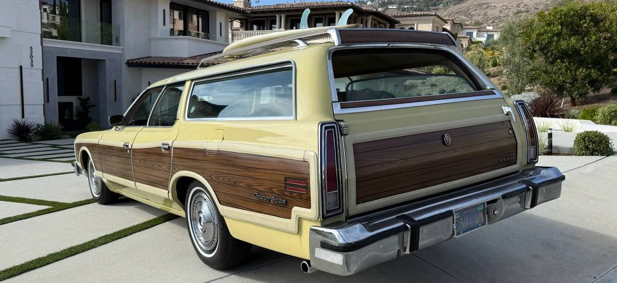 1975 Ford Country Squire - Image 7 of 24