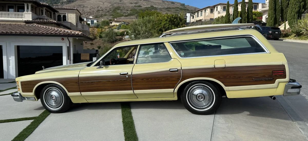 1975 Ford Country Squire - Image 9 of 24