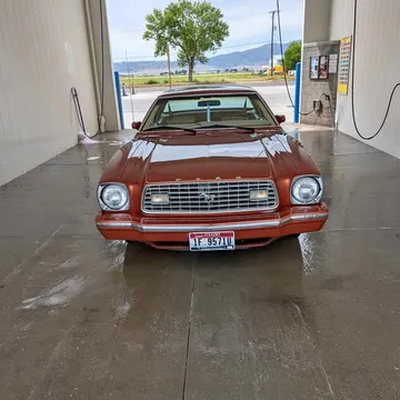 1975 Ford Mustang Coupe 2D