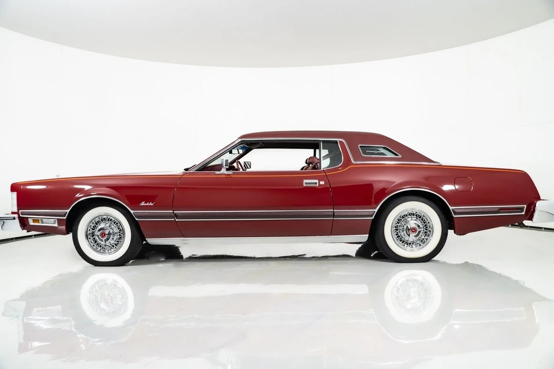 1975 Ford Thunderbird 6th Gen - Image 8 of 31