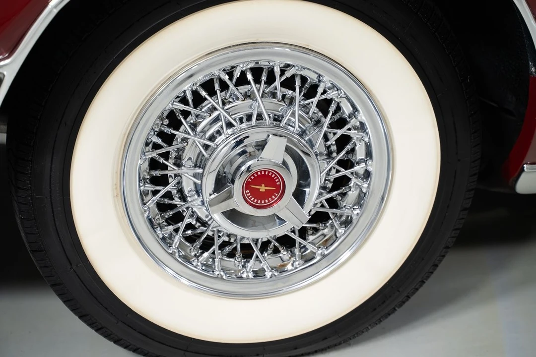 1975 Ford Thunderbird 6th Gen - Image 18 of 31