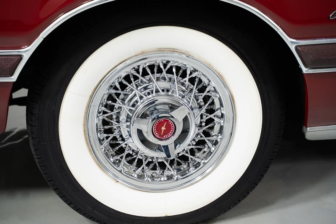1975 Ford Thunderbird 5th Gen - Image 9 of 12