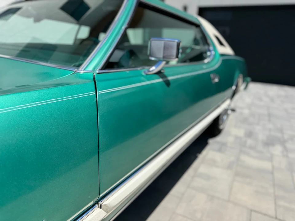 1975 Ford Thunderbird 6th Gen - Image 30 of 31