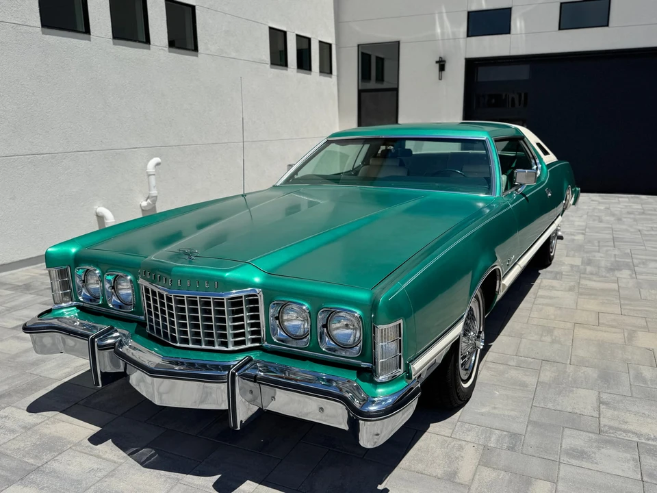 1975 Ford Thunderbird 6th Gen - Image 8 of 31