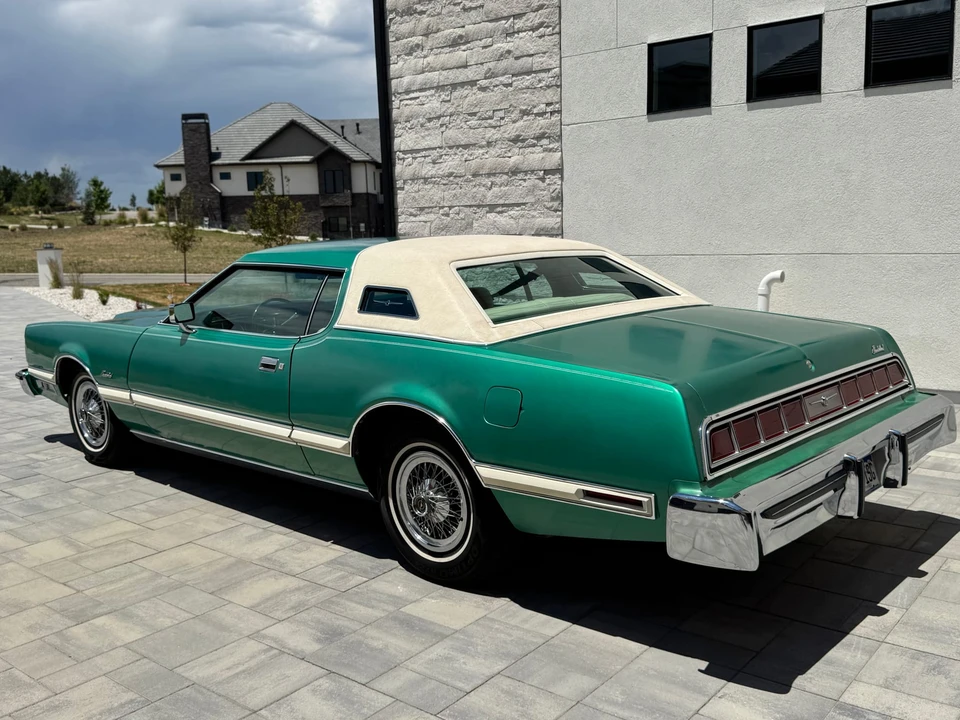 1975 Ford Thunderbird 6th Gen - Image 13 of 31