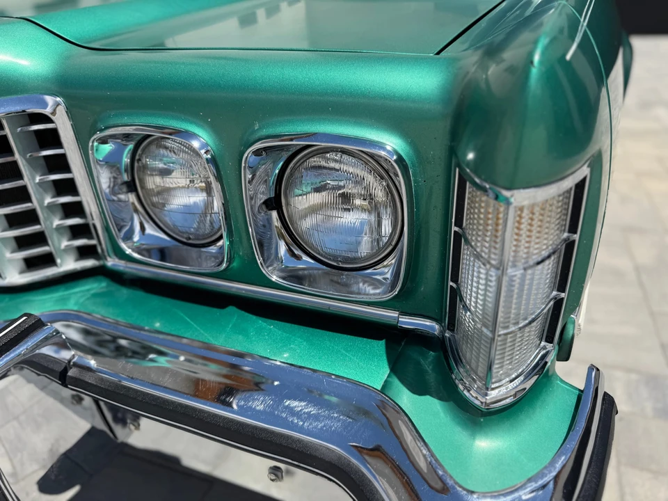 1975 Ford Thunderbird 6th Gen - Image 27 of 31