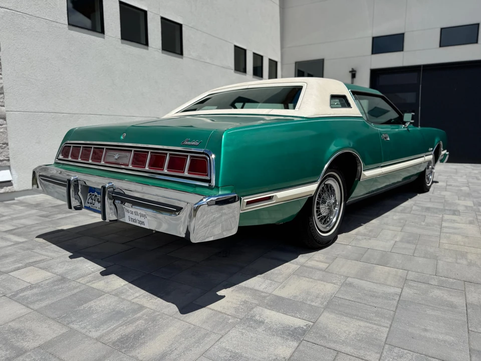 1975 Ford Thunderbird 6th Gen - Image 17 of 31