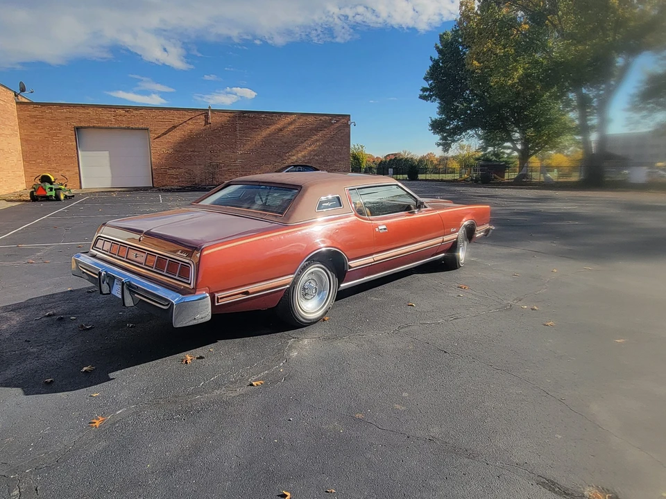 1975 Ford Thunderbird 5th Gen - Image 5 of 31