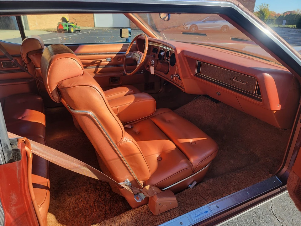 1975 Ford Thunderbird 5th Gen - Image 29 of 31