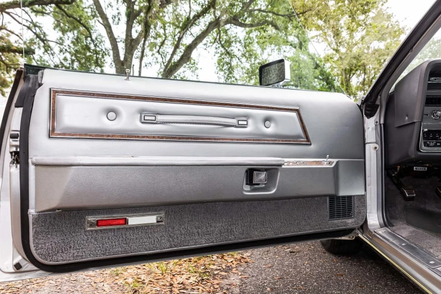 1975 Ford Thunderbird 6th Gen - Image 20 of 31