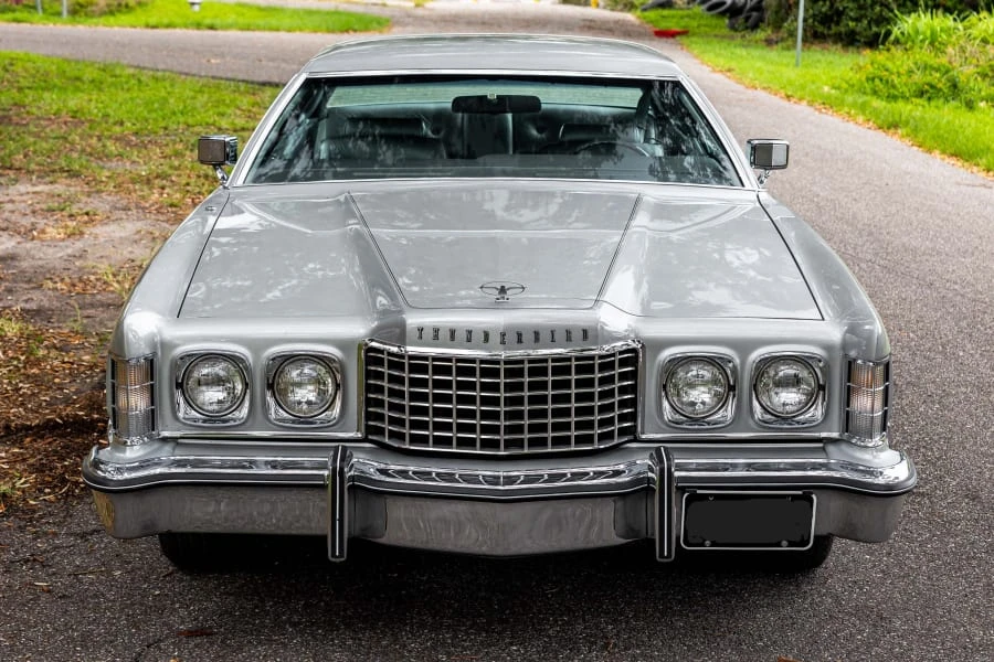 1975 Ford Thunderbird 6th Gen - Image 4 of 31