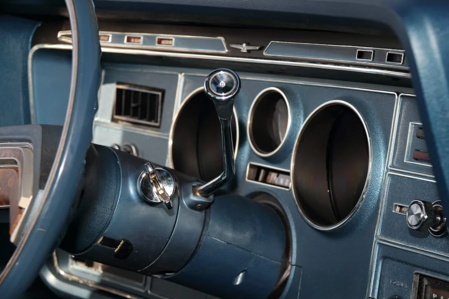 1975 Ford Thunderbird 6th Gen - Image 26 of 31