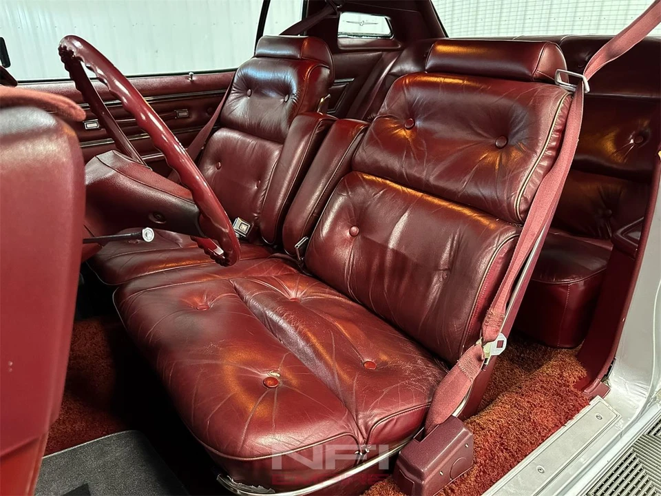 1975 Ford Thunderbird 6th Gen - Image 24 of 31