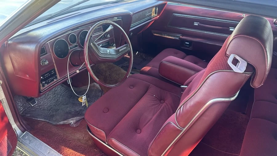 1975 Ford Thunderbird 6th Gen - Image 8 of 11