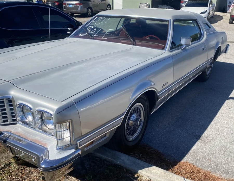 1975 Ford Thunderbird 6th Gen - Image 7 of 11