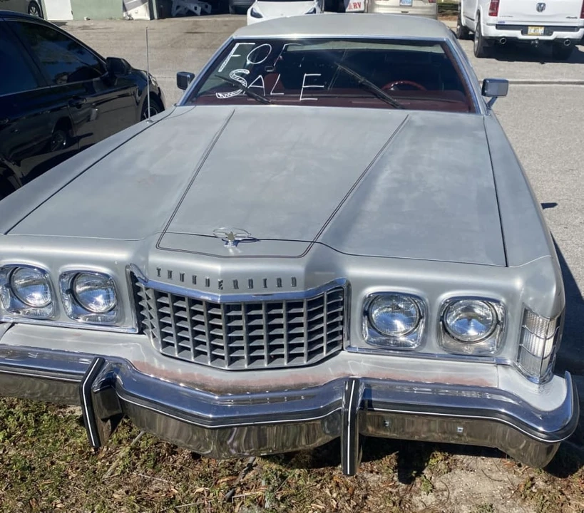 1975 Ford Thunderbird 6th Gen - Image 5 of 11