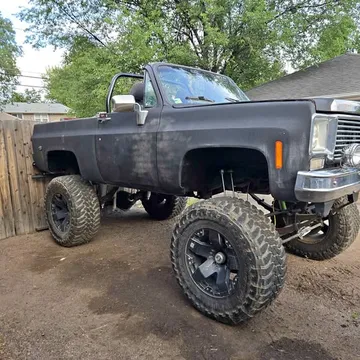 1975 GMC Jimmy Sport Utility 2D