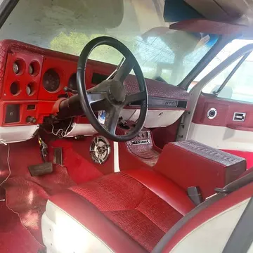 1975 GMC Jimmy Sport Utility 4D