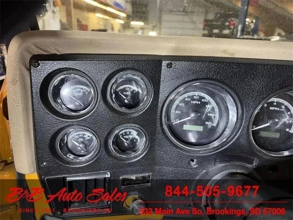 1975 GMC Jimmy 2nd Gen - Image 17 of 31