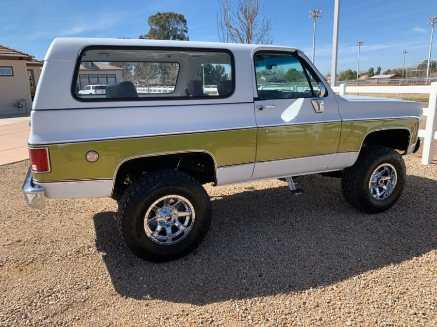 1975 GMC Jimmy 2nd Gen - Image 2 of 9