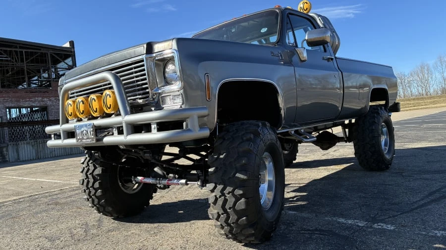 1975 GMC C/K 3rd Gen - Image 3 of 11