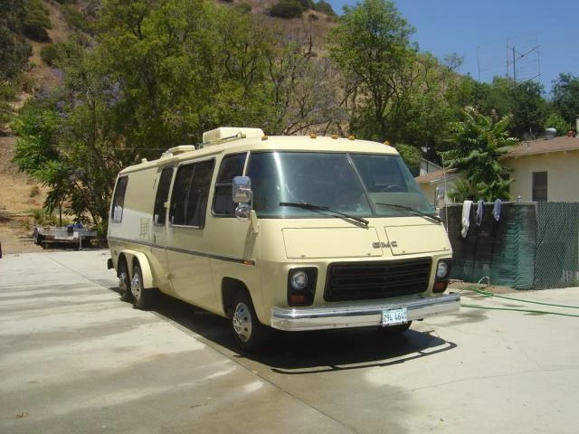 1975 GMC Motorhome - Image 5 of 31