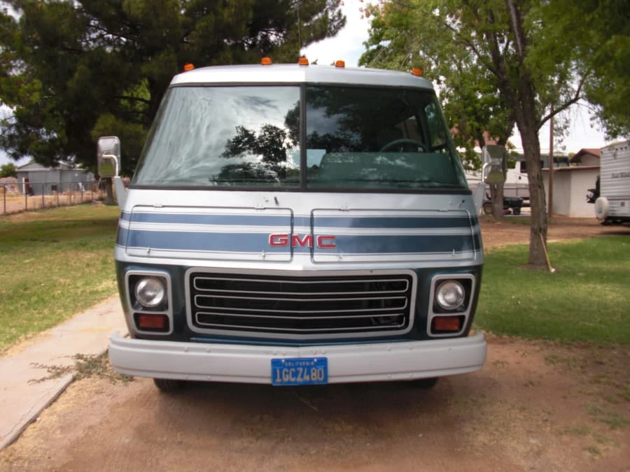 1975 GMC Motorhome - Image 2 of 21