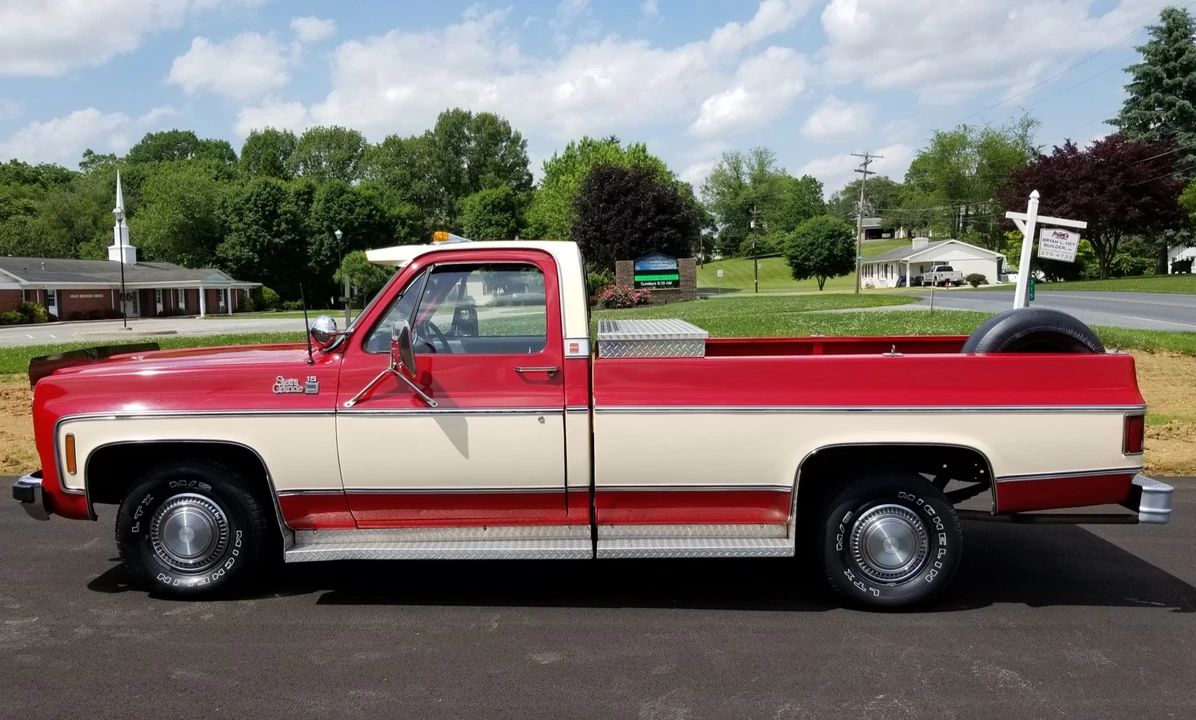 1975 GMC C/K 3rd Gen - Image 2 of 31