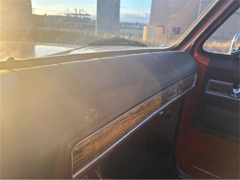 1975 GMC C/K 3rd Gen - Image 2 of 13